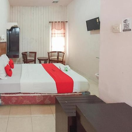 Reddoorz At Pujon Malang Hotel Batu  Buitenkant foto