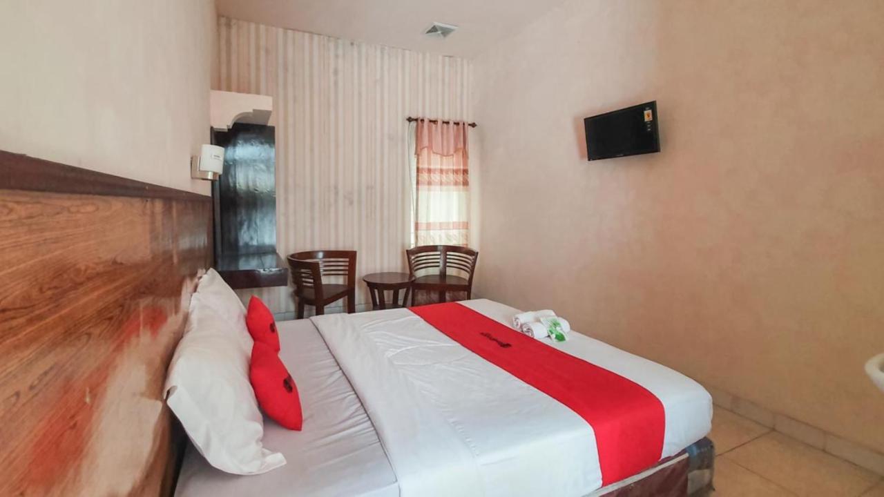 Reddoorz At Pujon Malang Hotel Batu  Buitenkant foto
